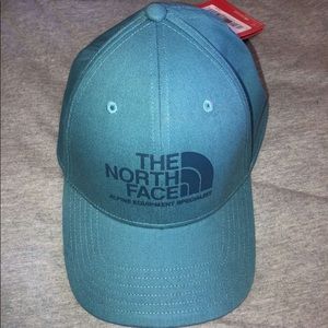 Teal north face hat